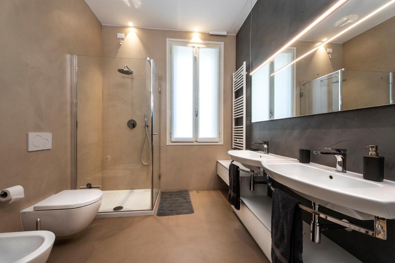 Ca' Delle Contesse - Villa On Lagoon With Private Dock And Spectacular View Lido di Venezia Luaran gambar