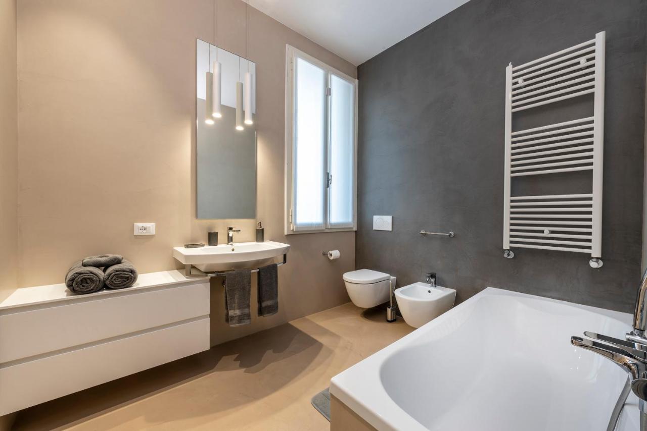 Ca' Delle Contesse - Villa On Lagoon With Private Dock And Spectacular View Lido di Venezia Luaran gambar