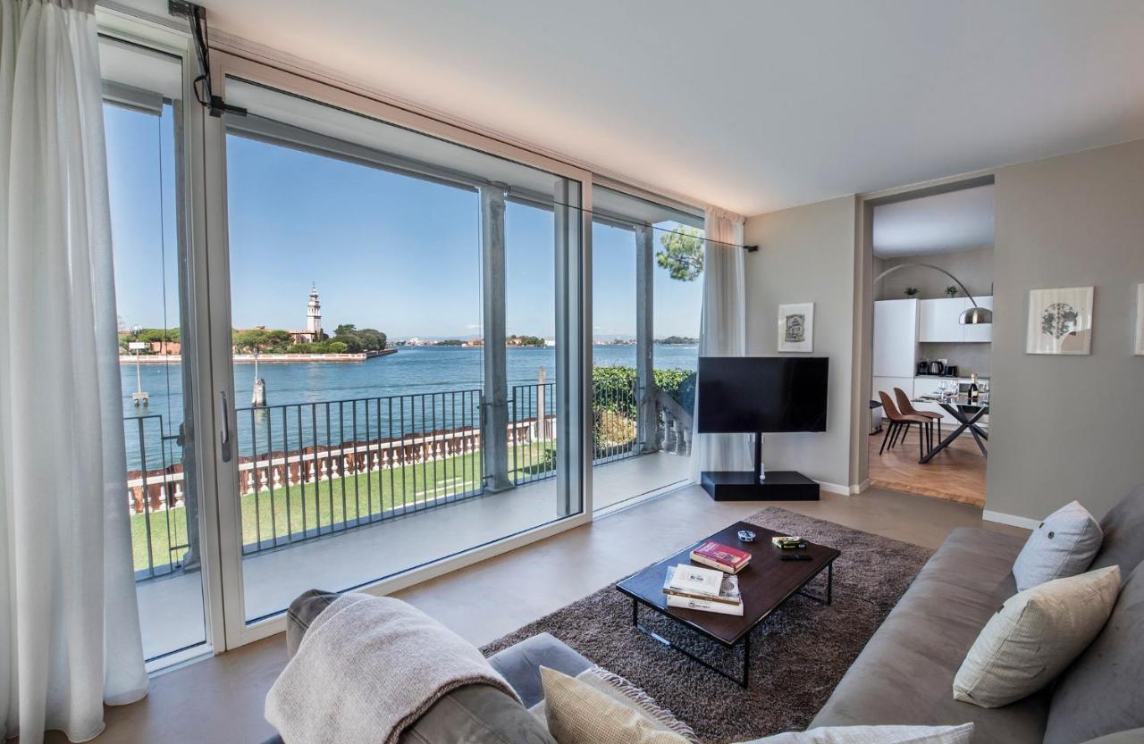 Ca' Delle Contesse - Villa On Lagoon With Private Dock And Spectacular View Lido di Venezia Luaran gambar