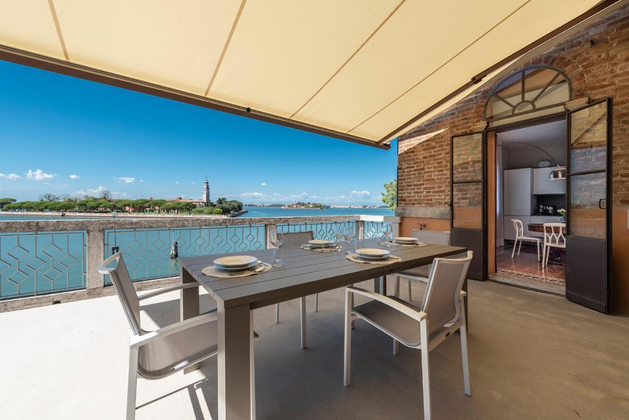Ca' Delle Contesse - Villa On Lagoon With Private Dock And Spectacular View Lido di Venezia Luaran gambar